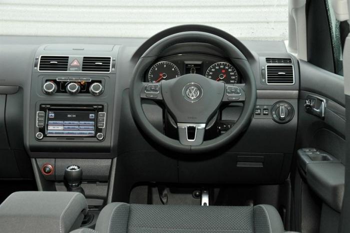 Actualizat Turan-Volkswagen: preț, descriere și descriere