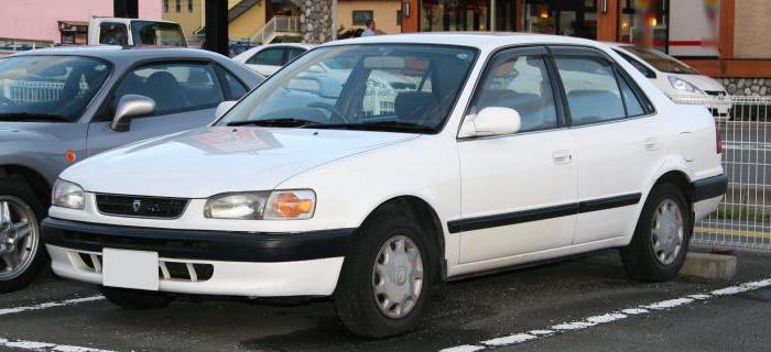 toyota sedan 