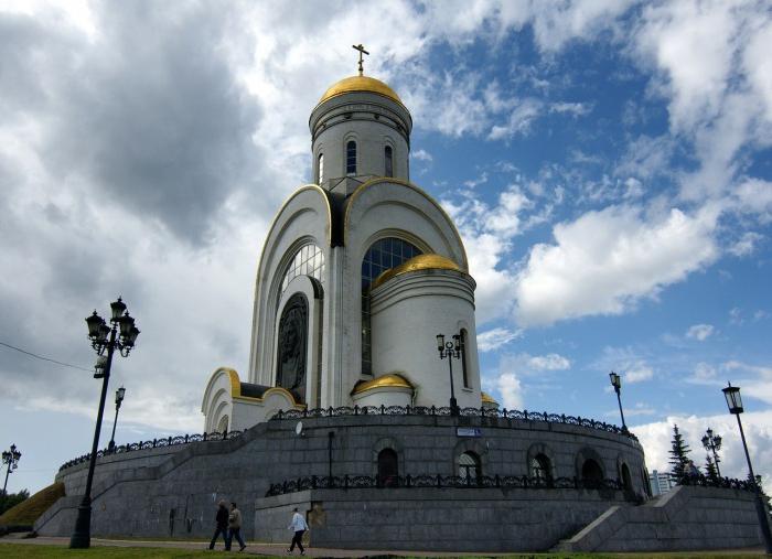 Biserica Sf. Gheorghe de pe dealul Poklonnaya