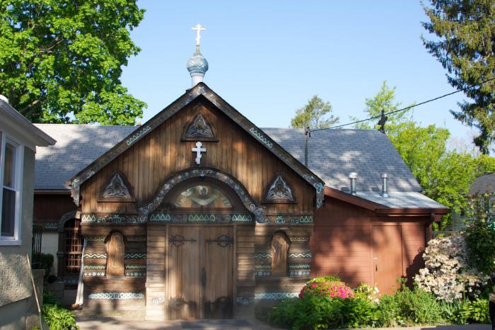 Biserica de mijlocire a Fecioarei Maria în Medvedkovo, Yasenevo și Saratov