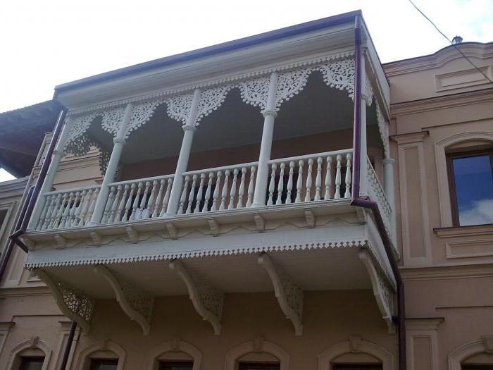 Visează să vezi balconul