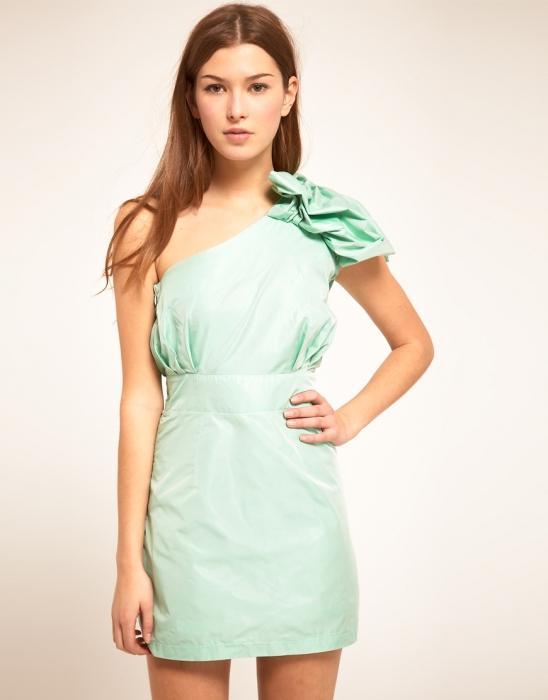 Rochie de menta rochie - note proaspete de vara fierbinte