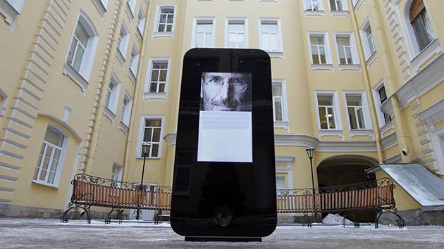 Există un monument în Rusia lui Steve Jobs?