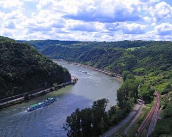 Râurile Europei. Râul Rin este cel mai mare căi navigabile din Europa de Vest.