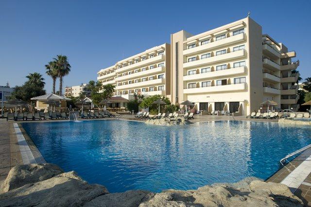 Ayia Napa: hoteluri pentru toate gusturile