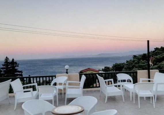 Corfu Residence 4 * (Corfu, Grecia): descriere, service, comentarii