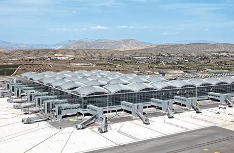 Aeroportul Benidorm din Alicante