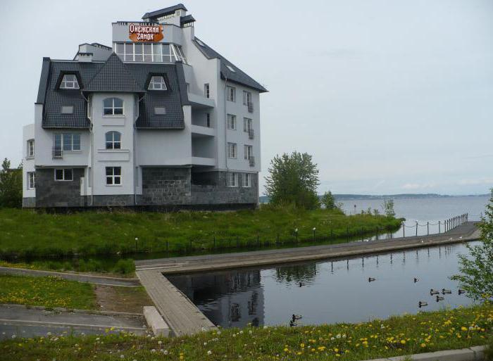 hotelul onega castel