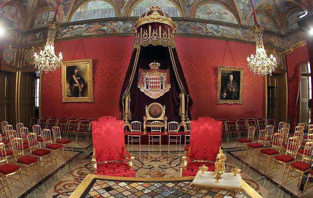 Palatul Princely din excursia Monaco