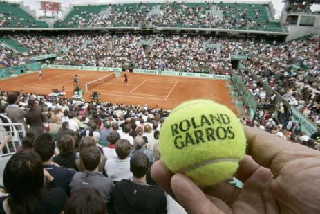 Dimensiunile standard ale terenului de tenis și tipurile de acoperiri ale acestuia