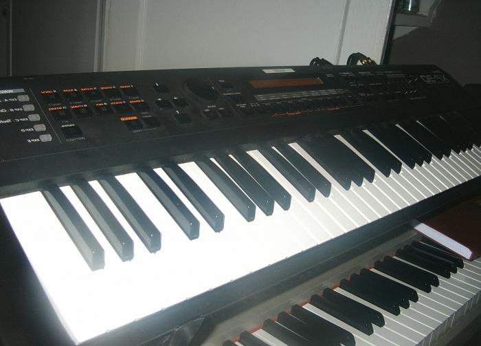 korg sintetizatoare